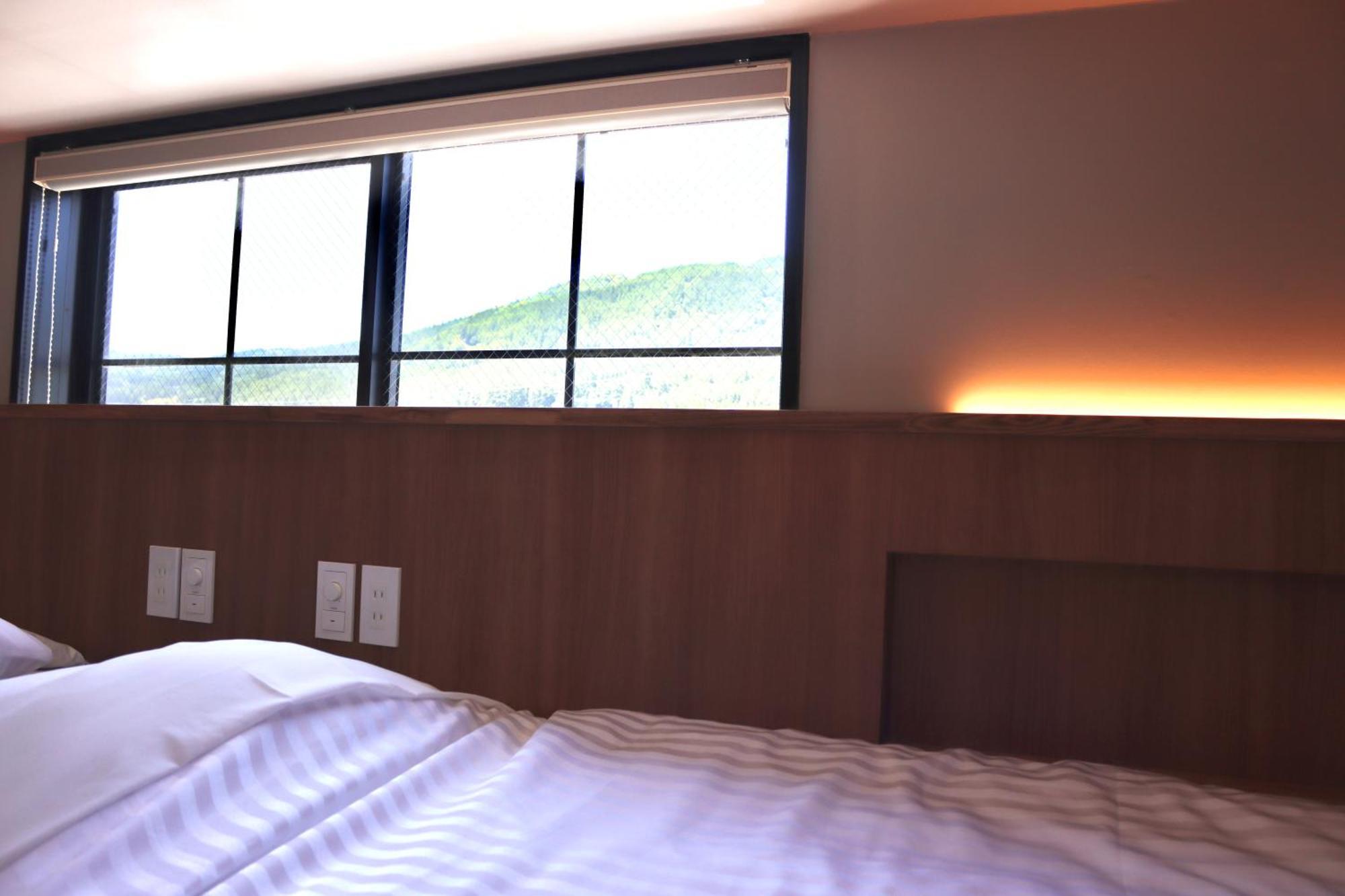 Gems Yufuin Hotel And Spa Cafe Bar Rom bilde